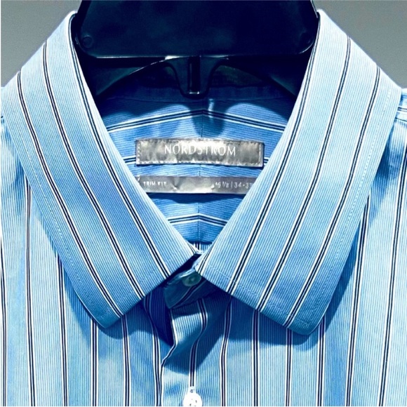 Nordstrom Non-Iron Dress Shirt EUC - Picture 5 of 10